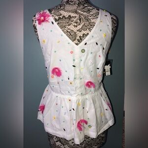 NWT Crown & Ivy White V-neck Top. Medium. Beaded front, Smocked back, Cotton.